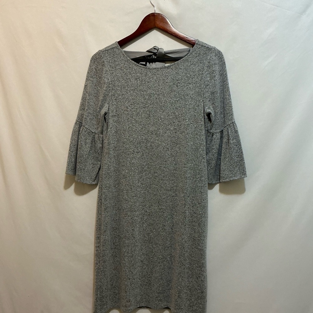 White House Black Market Gray Sheath Dress with Bell Sleeves Size Small